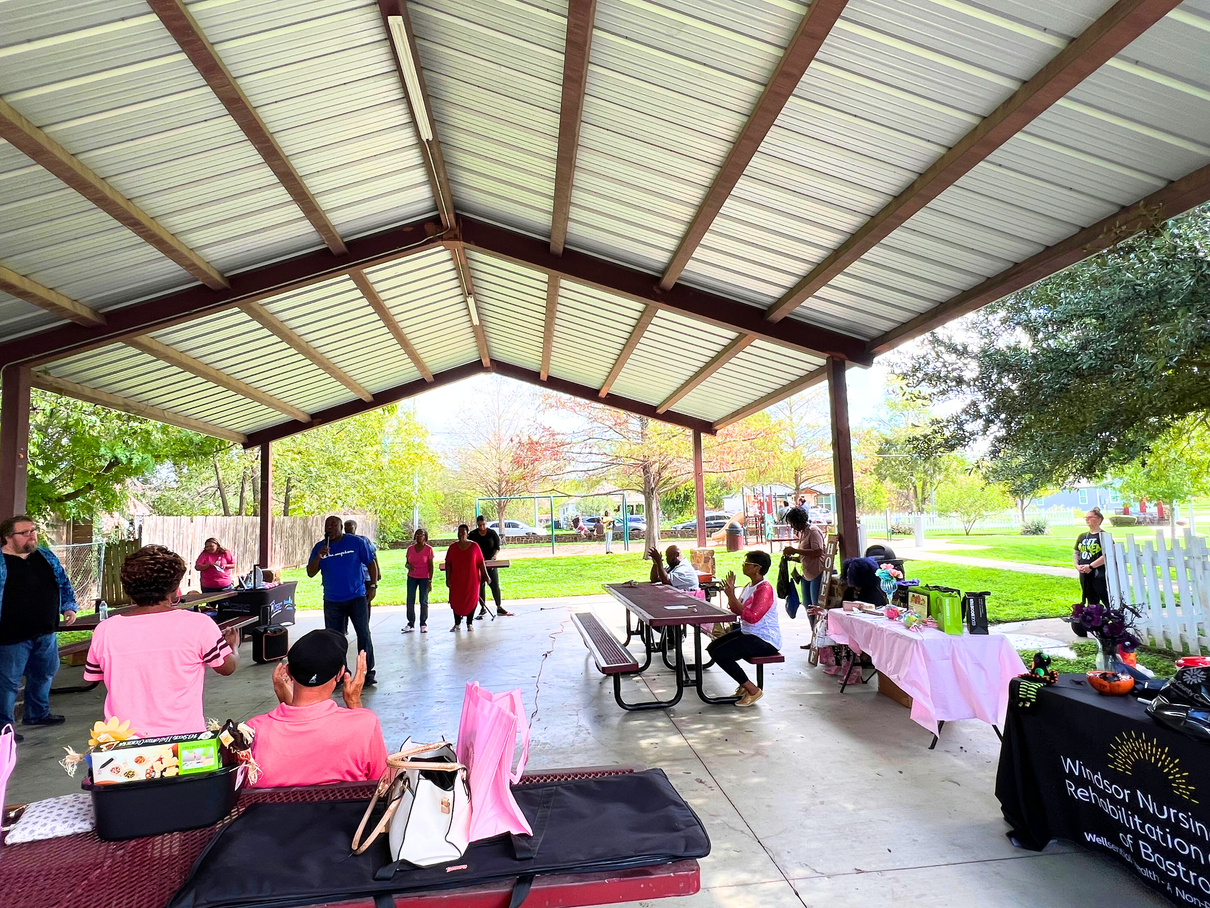 Photo of the outdoors pavilion at the Kerr Community Center