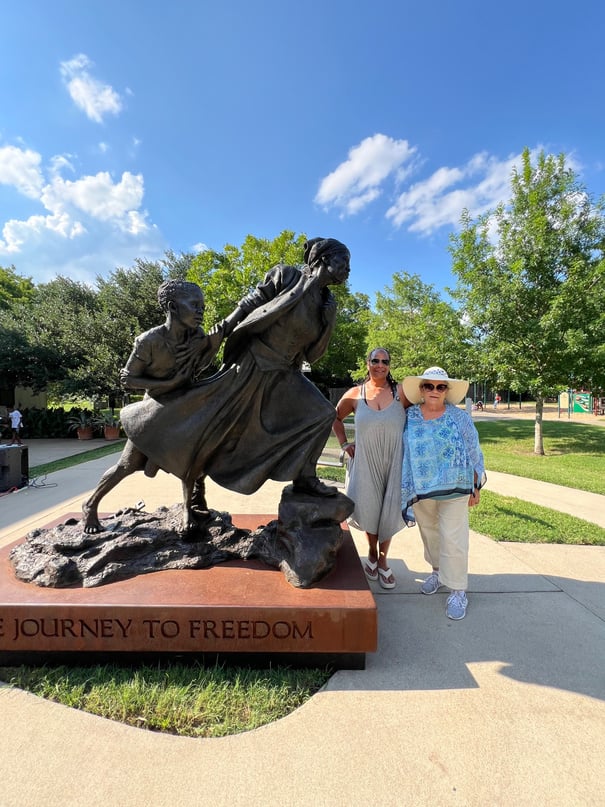 People in front of Harriet Tubman statue